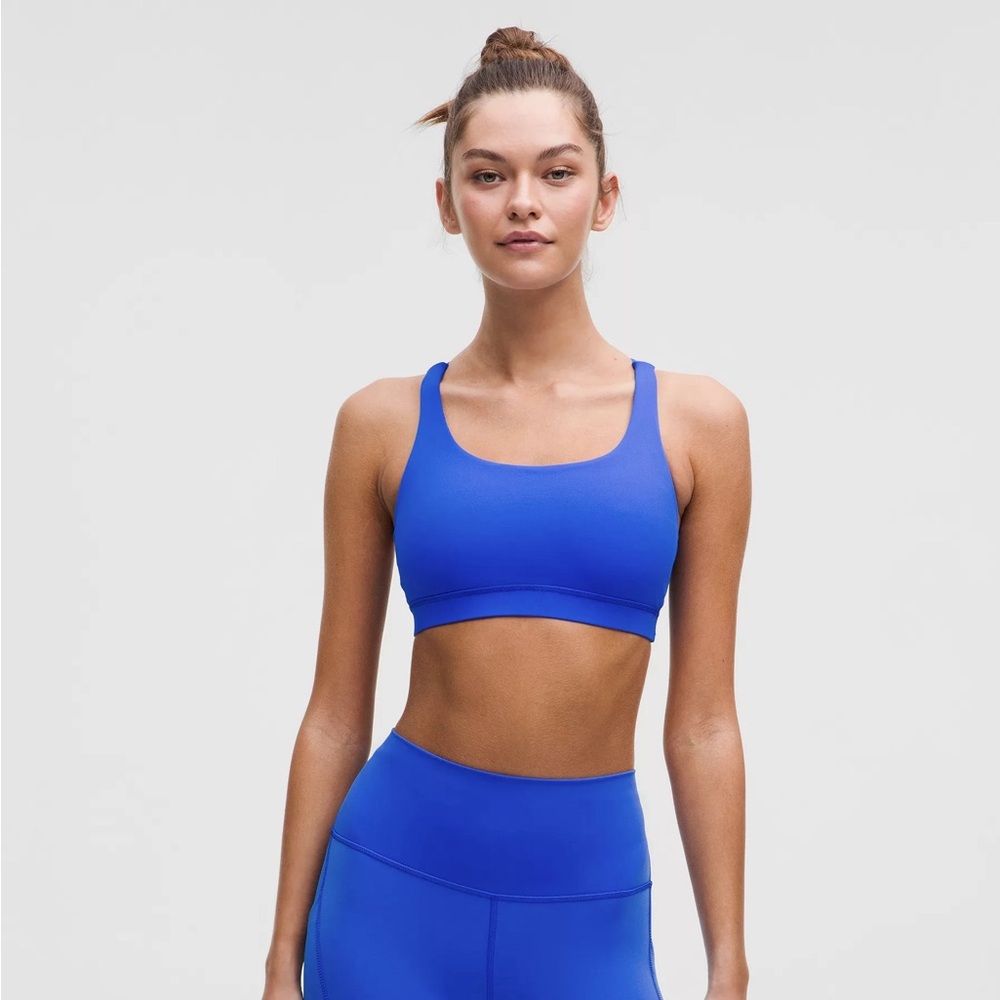 NWT Lululemon Energy Bra, Cerulean Blue, Size 2, Sports Bra